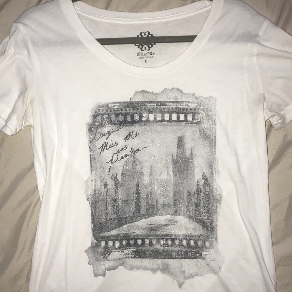 White miss me tee shirt